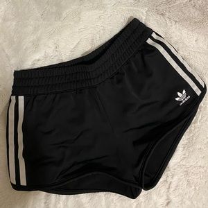 Black Adidas Three Stripe Athletic Shorts Size 0/XS